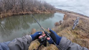 РЫБАЛКА ПОЗДНЕЙ ОСЕНЬЮ. С женой и сыном отправились по ВОДОЕМАМ.