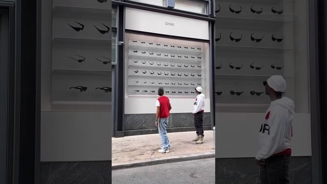Контент - это ключ к сердцу покупателя - технологичная рекламная интеграция - айдентика бренда