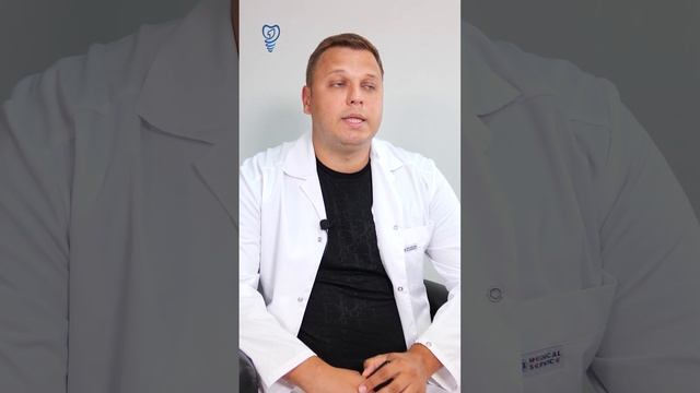 Сколько ставить имплантатов? Имплантация зубов.