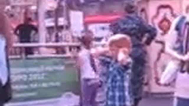 Амина танцует смотреть онлайн