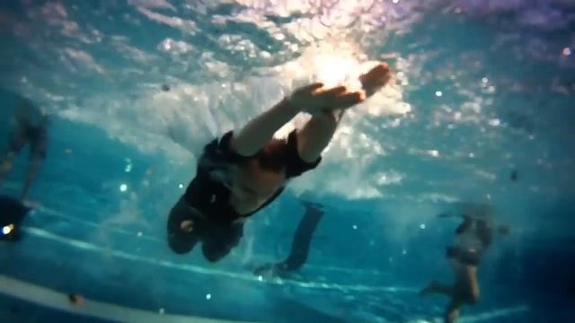 Alyosha Феромоны любви 720HD смотреть онлайн