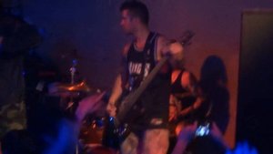 Emmure -- 4 Poisons 3 Words (live in Rostov)