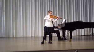 Л. Шпор Концерт N 9 I часть. Ковганко Юлия 12 лет