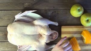 Утка целиком в рукаве в духовке запеченная