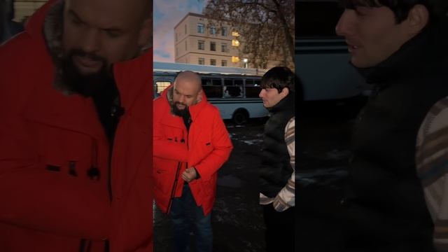 НАКАЗАЛ ГОПНИКА🤣 ВЛАД АЛМАЗОВ #shorts  #фокусы #юмор #аренамагии #владалмазов #приколы #ржака