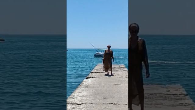 Когда говорят тебе в спину, значит Ты впереди. смотреть онлайн