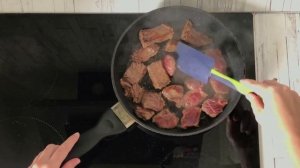 Салат с жареной говядиной  Как приготовить теплый мясной САЛАТ с ЖАРЕНОЙ ГОВЯДИНОЙ