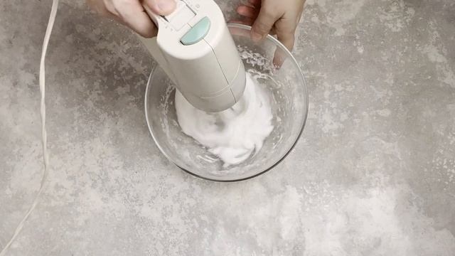 КАК ПРИГОТОВИТЬ МЯГКИЕ ВОЗДУШНЫЕ ВАФЛИ? Сладкая домашняя выпечка в вафельнице на завтрак