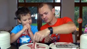 Макс и папа песня о 2  друга