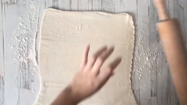 Яблочный штрудель из слоеного теста  Как приготовить вкусный штрудель из яблок