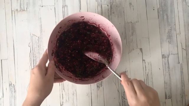 Гравлакс из лосося со свеклой  Как засолить лосось под свеклой  Гравлакс в свекольном маринаде