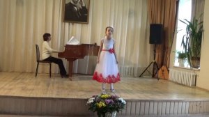 Касымова Амина (8 лет) - Комар один задумавшись