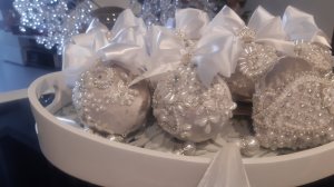 Набор бархатных новогодних шаров СКАЗКИ ЗИМНЕГО ЛЕСА