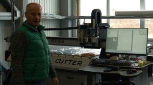 Режем пирог на плоттере (Каттер против пирога)