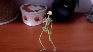 Скелет танцует