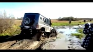 УАЗ -  На гусеницах ! ))