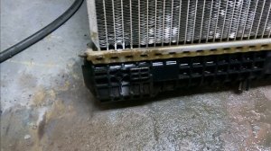 Ремонт радиатора грузового автомобиля Sinotruk методом наращивания металла Димет