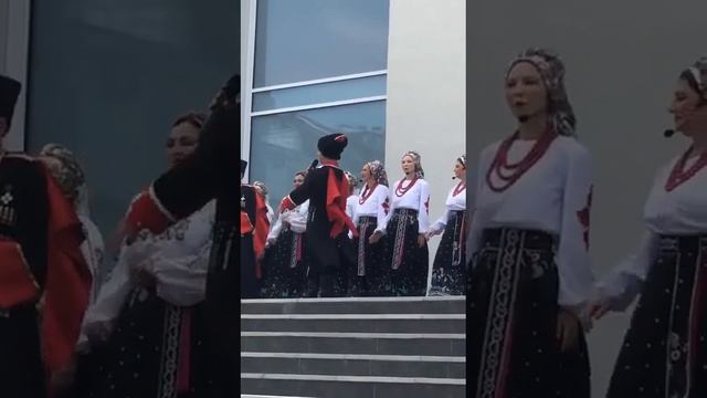 Народный казачий хор г. Анапы - "Эх, не пыли, дорога!" (отрывок) (г. Анапа, 08.07.2024)