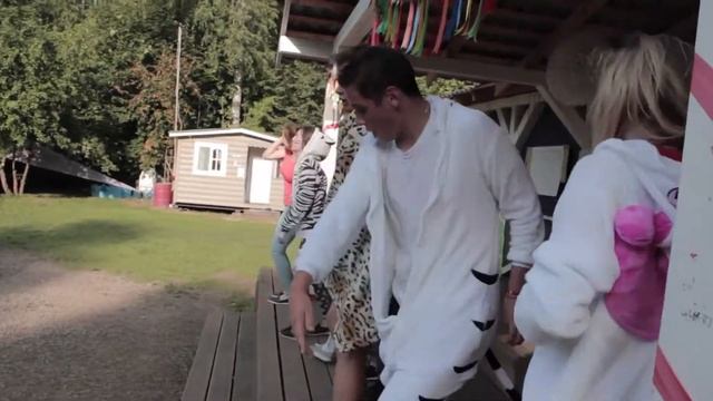 ZooPark. Лагерь Цивилизация смотреть онлайн