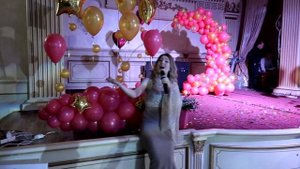 Мадина Манапова-Не горюй (Каспийск 2020)