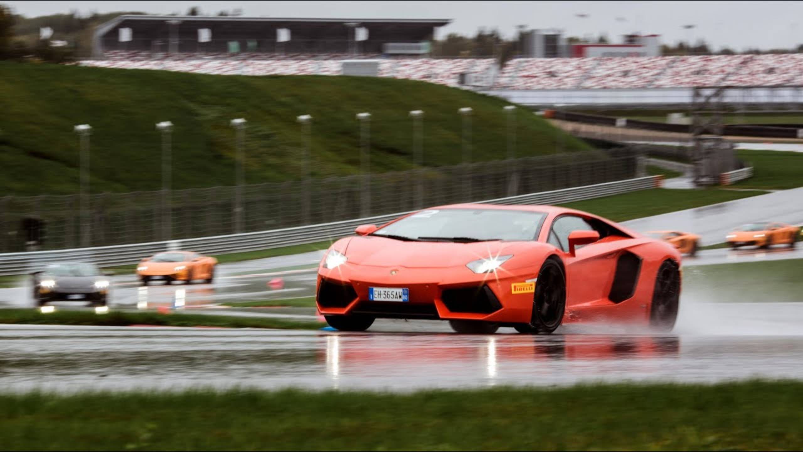 No comments: Lamborghini Rain Day @ Moscow Raceway смотреть онлайн