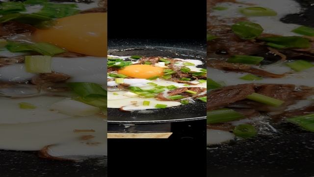 Очень вкусно🔥🤤Жареная Тушёнка с яичницей🍳