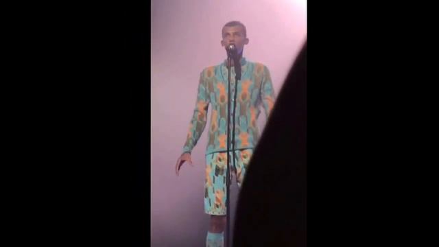 Concert stromae nice papaoutai смотреть онлайн