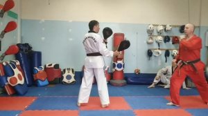 Связка из трёх ударов ногами в тхэквондо: ДОЛЛИО, ТОРНАДО, ХУРИО @MikhailTerzi