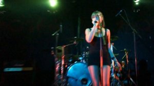 Emplosia - Мне бы (live @ Точка 18.03.2011)