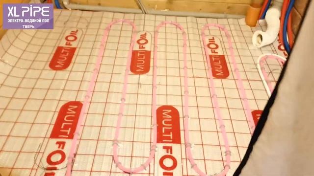 Монтаж отопления XLpipe на первом этаже дома из бруса смотреть онлайн
