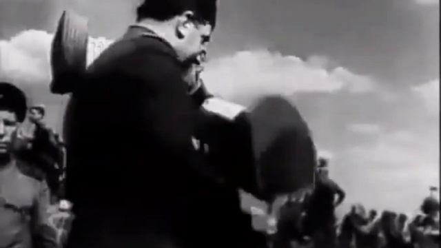 Исса Александрович Плиев. Кадры кинохроники. #ссср #вов #плиев