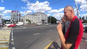 Съездили к Ёшкину матрешкину в гости,телевизор на месте больше в мусорку лезть не хочет.