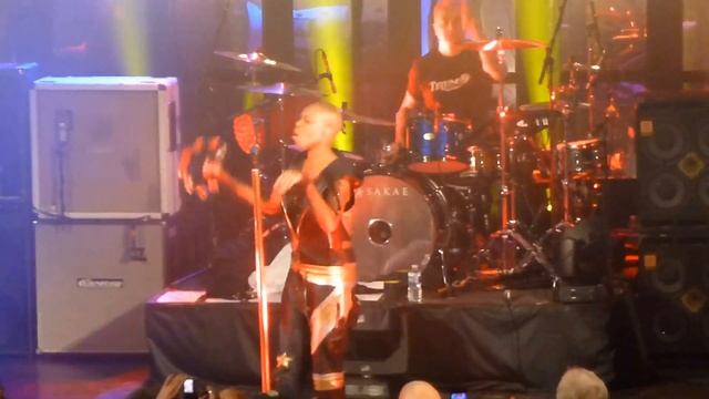Skunk Anansie au Trianon Hedonism смотреть онлайн