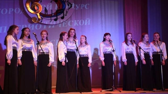 Ансамбль "Звонкие голоса"с песней "Многая лета".