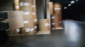 Погрузка бумажных рулонов