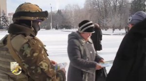 Украина Освобожденный Славянск Как живут местные жители с 'карателями'   Славянск,Донецк