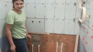 Первый опыт приклеивания плитки.