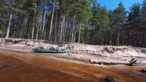 Карелия. Петроглифы .