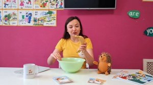 Let's feed the hedgehog