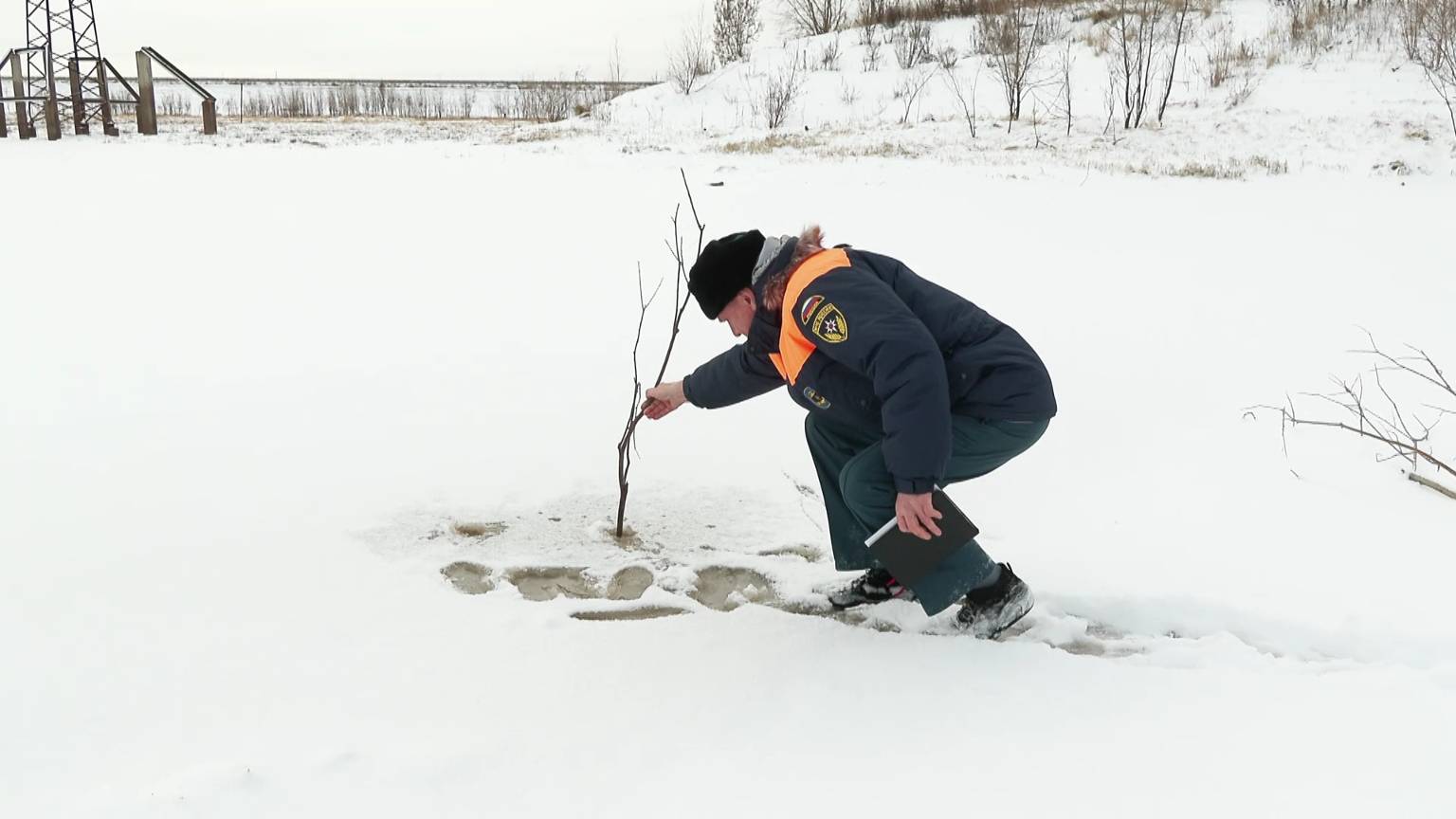 На водных объектах Излучинска прошли рейды