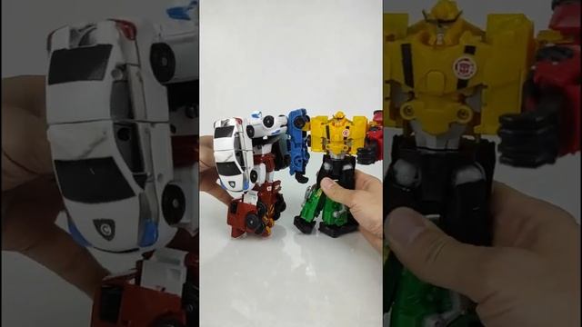 Трансформер Ультра Би против Тобота Кватрана смотреть онлайн