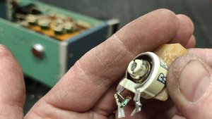 Измеритель мощности и энергии лазерного излучения.