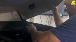 Как  самостоятельно заменить подъемный механизм на автомобильном боксе LUX.