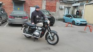 Черная Ява 300 Прага. Роскошный классический мотоцикл Jawa