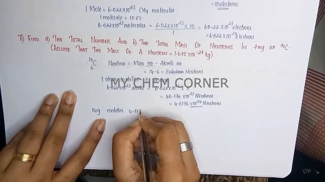 Find the total number and the total mass of neutrons in 7mg of 14C
