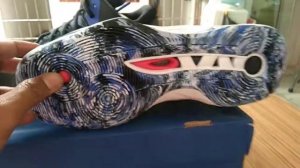 Mizuno Wave Momentum 2 / 3 Mid