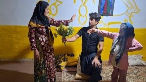 Запретная любовь: Саджад полюбил Саману, у которой есть муж. Жизнь семьи кочевников в горах.