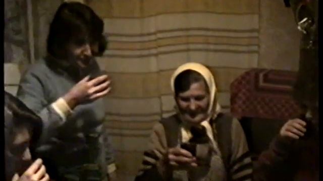 В Деревне смотреть онлайн