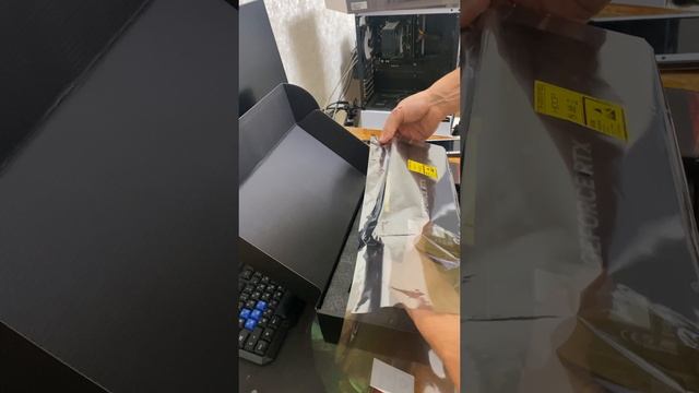 4060ti 16 gb подарочек)