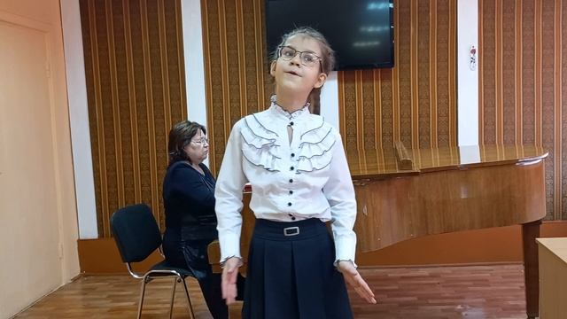 Прокопьева Анна. ДМШ № 12. г. Ленинск-Кузнецкий. Музыка М.Красева, слова Н.Саконской. "Летний вальс"